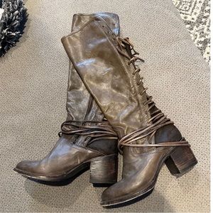 FREEBIRD by Steve Madden COAL Strappy Tall Boot in Stone 8